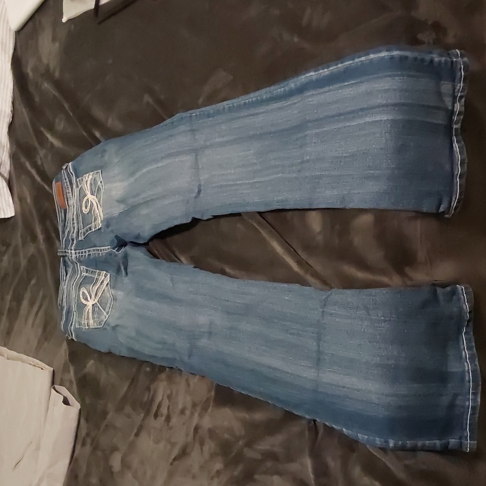 Wallflower jeans